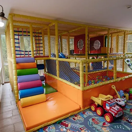 Brooklyn 2 Yablunytsia